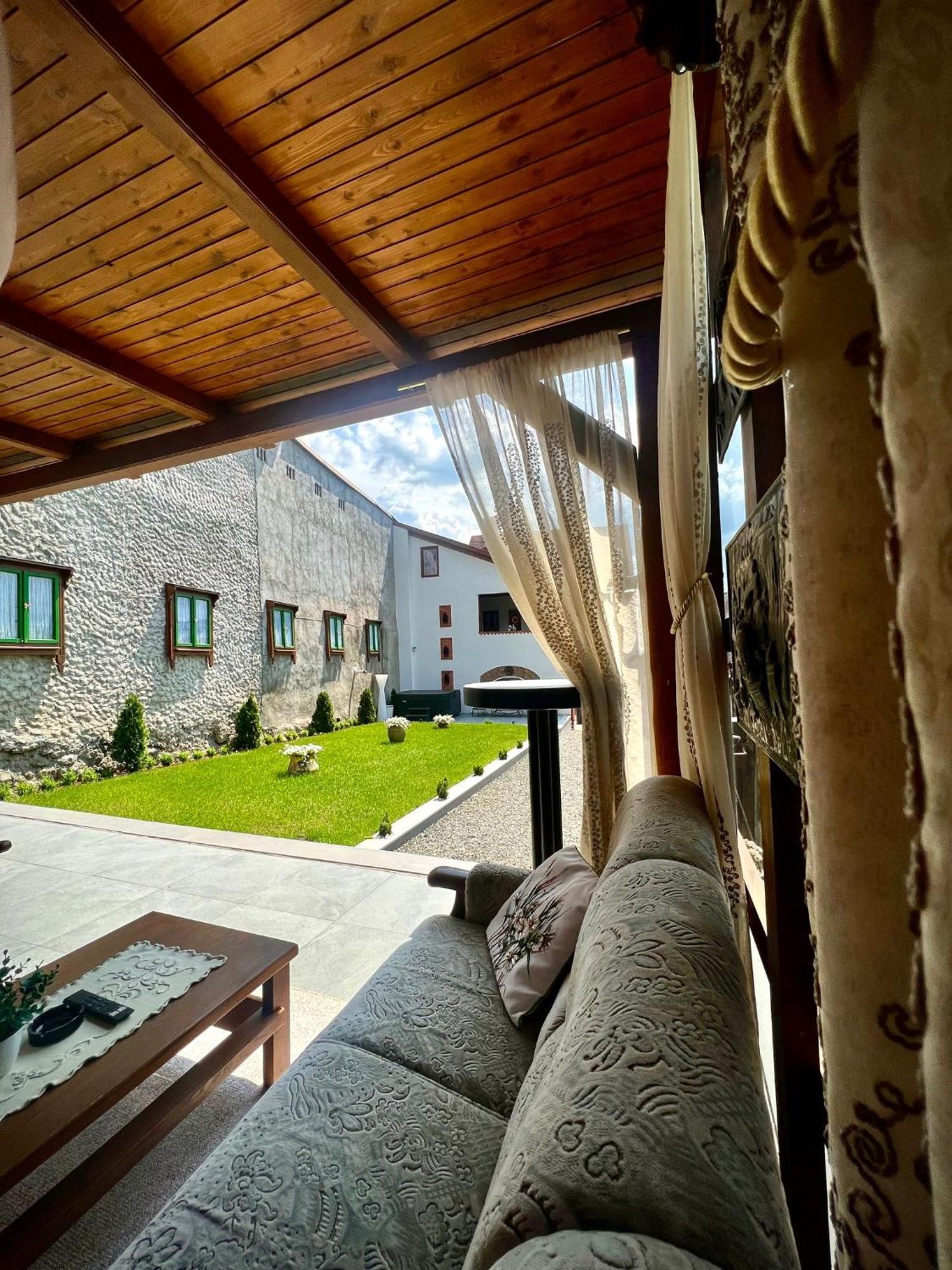 Casa Ceaus Villa Baia-Sprie Luaran gambar